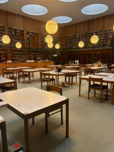 Image of an archive reading room in Germany